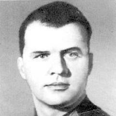 خلبان Suprun دو بار قهرمان اتحاد جماهیر شوروی